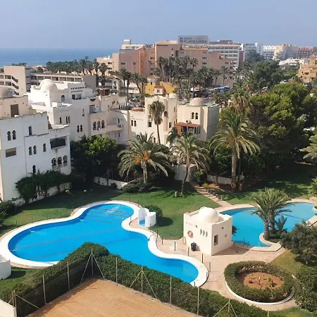 Vistas Al Mar, Balcon, Piscina Y A 2min De La Playa * Roquetas de Mar